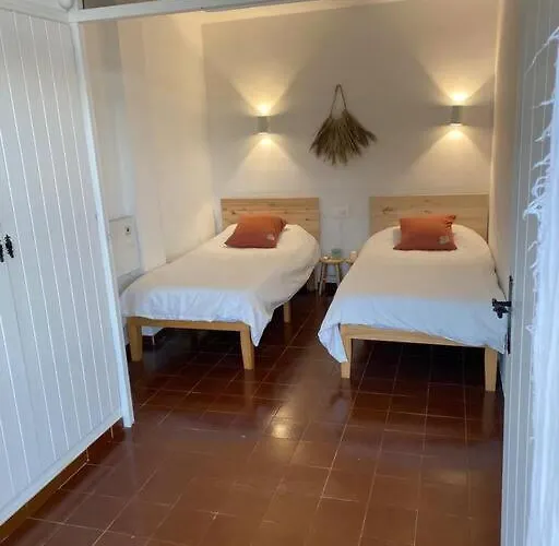 Costa Brava House * بيغور